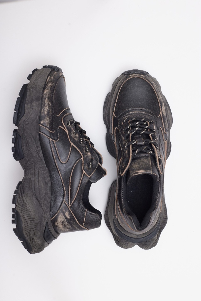 ZAPATILLA HURACAN NEGRA